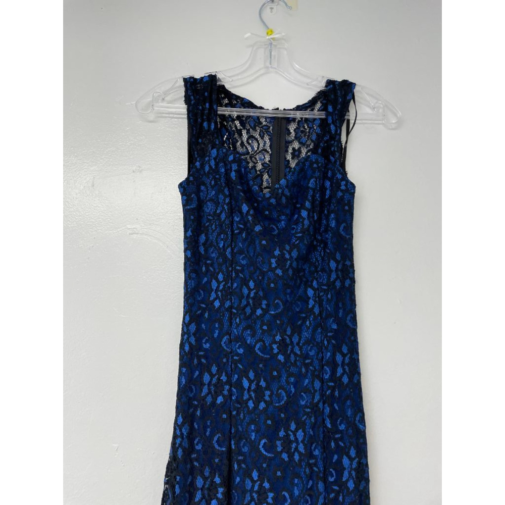 NWT Fanny Fashion Fitted Lace Dress in Royal and Black Size Small